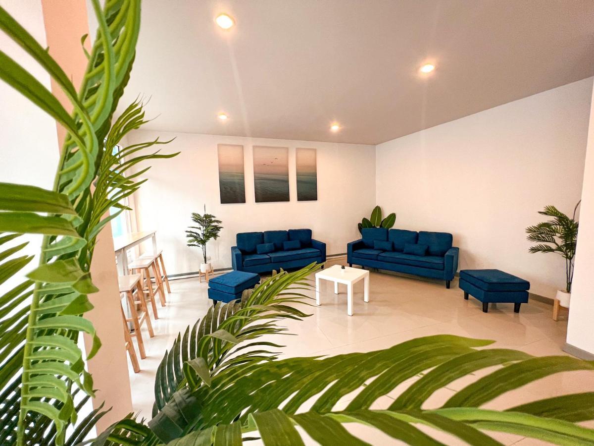 Baobab Hotel Patong Buitenkant foto