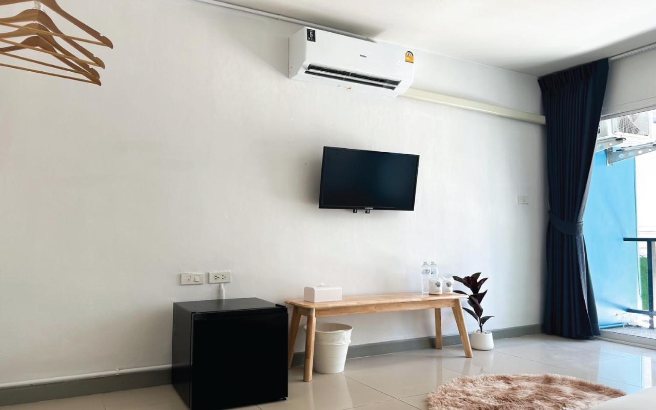 Baobab Hotel Patong Buitenkant foto