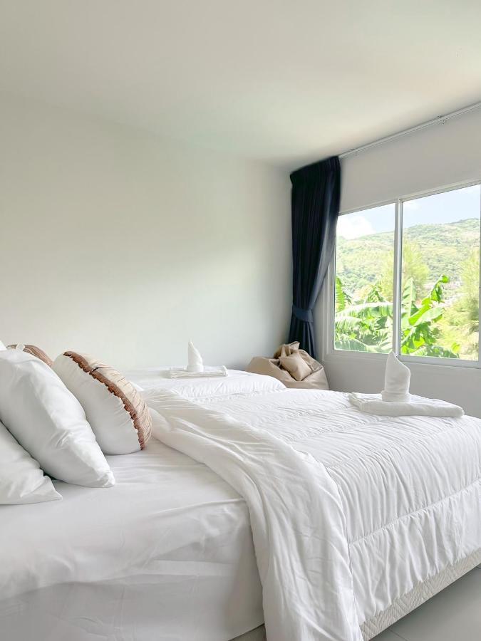 Baobab Hotel Patong Buitenkant foto